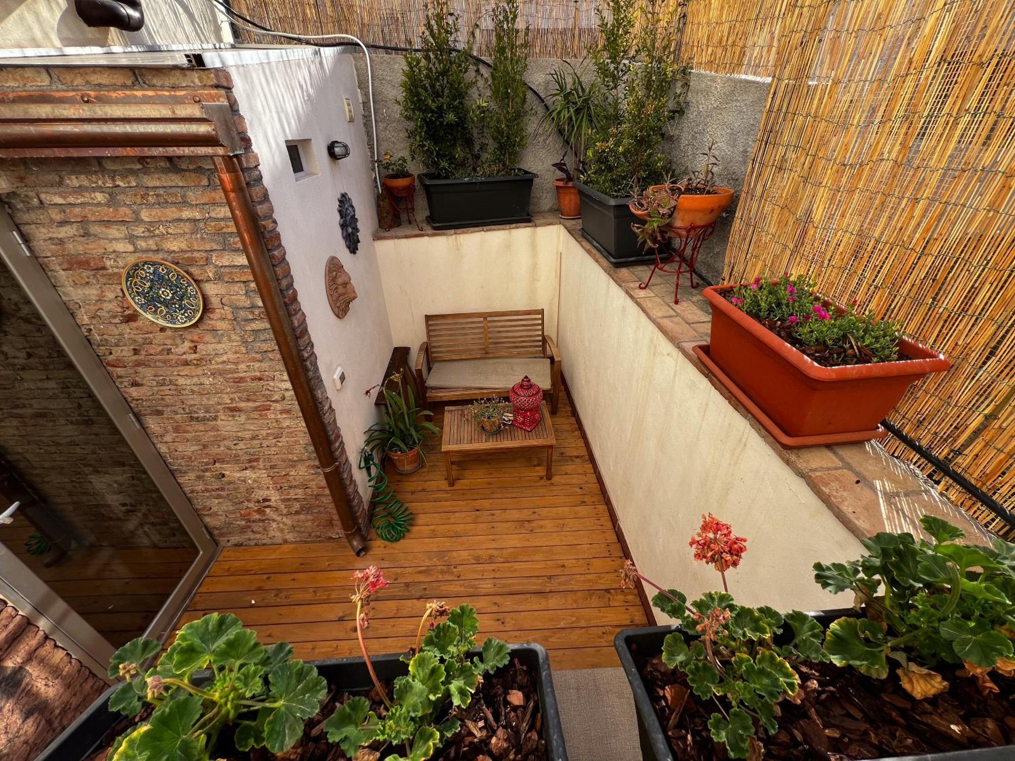 Home Rising Sun - Rooms With Private Bathrooms Katania Zewnętrze zdjęcie